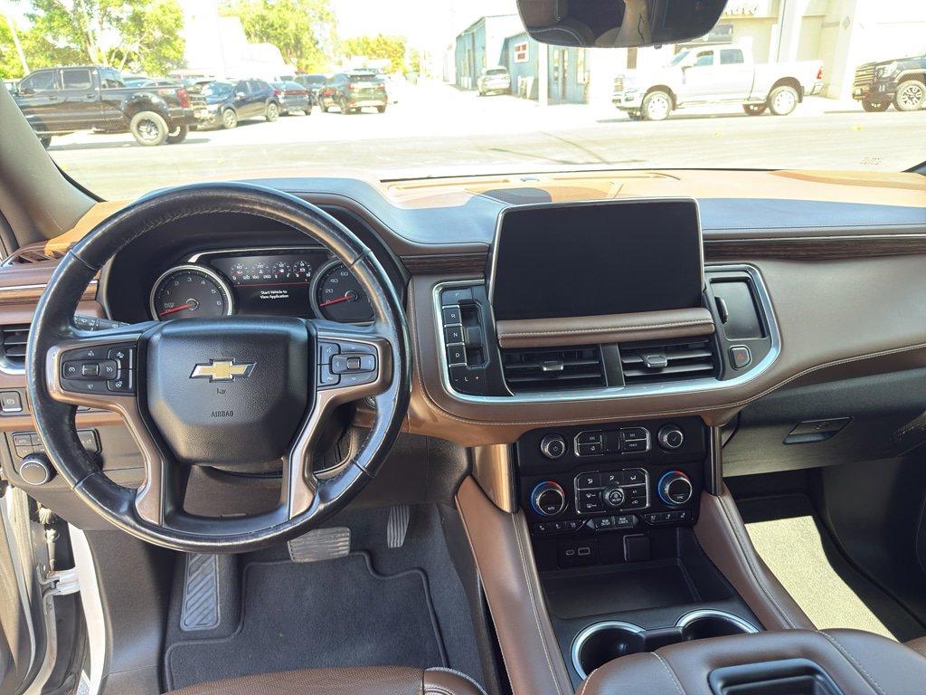 Used 2021 Chevrolet Suburban High Country AWD/4WD image 31