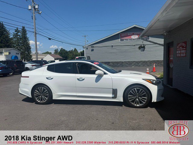 Used 2018 Kia Stinger Premium AWD/4WD image 2