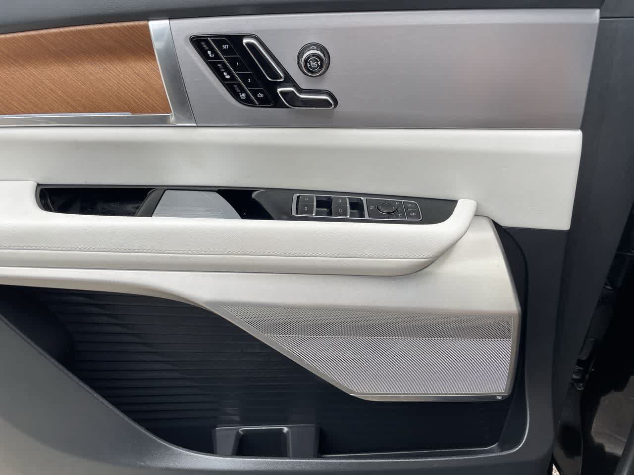 Certified 2026 Cadillac Vistiq Sport w/ LPO, Floor Liner Package AWD/4WD image 35
