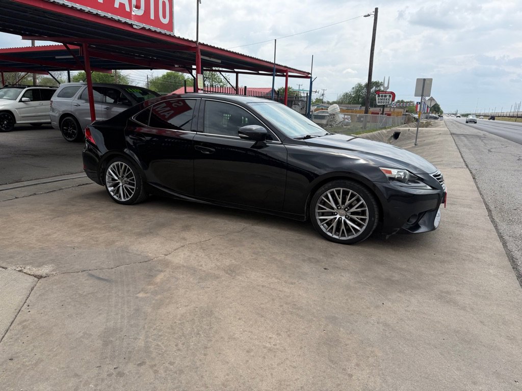 Used 2016 Lexus IS 200t w/ Navigation System Package RWD image 9