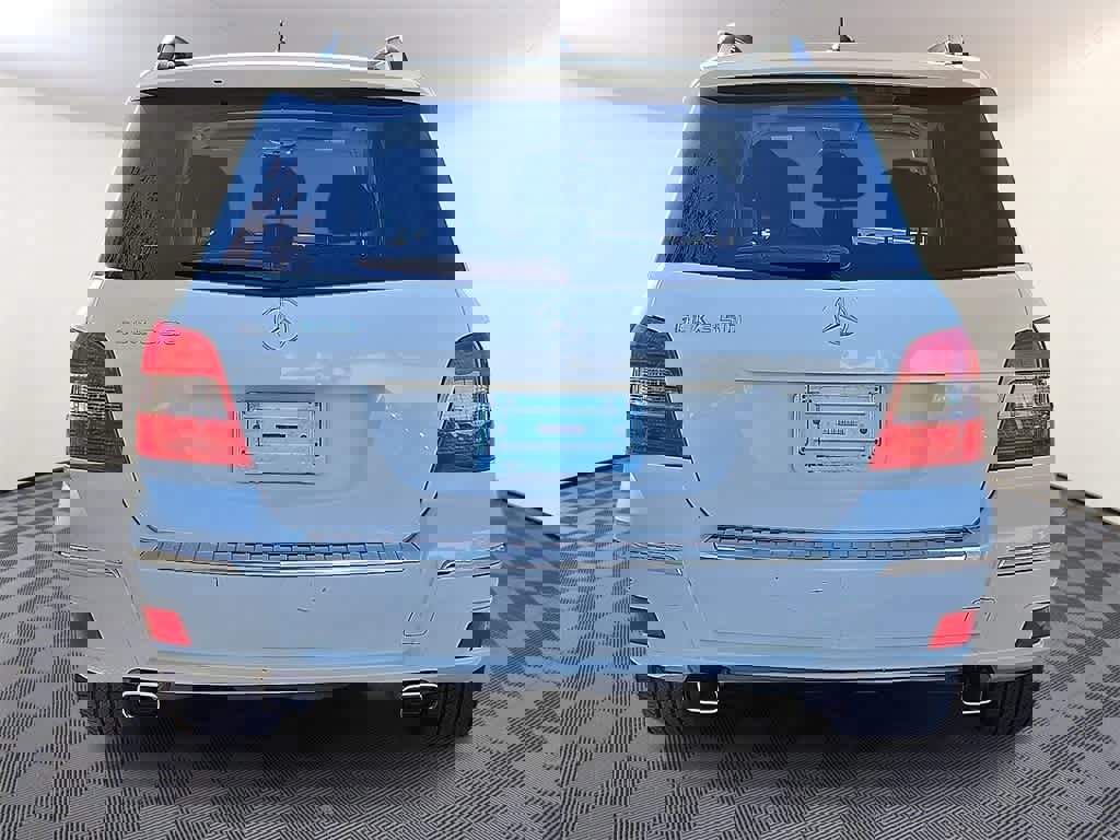 Used 2011 Mercedes-Benz GLK 350 2WD image 5