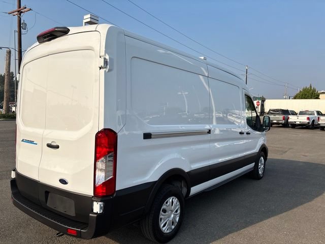 Used 2023 Ford E-Transit Medium Roof RWD image 5