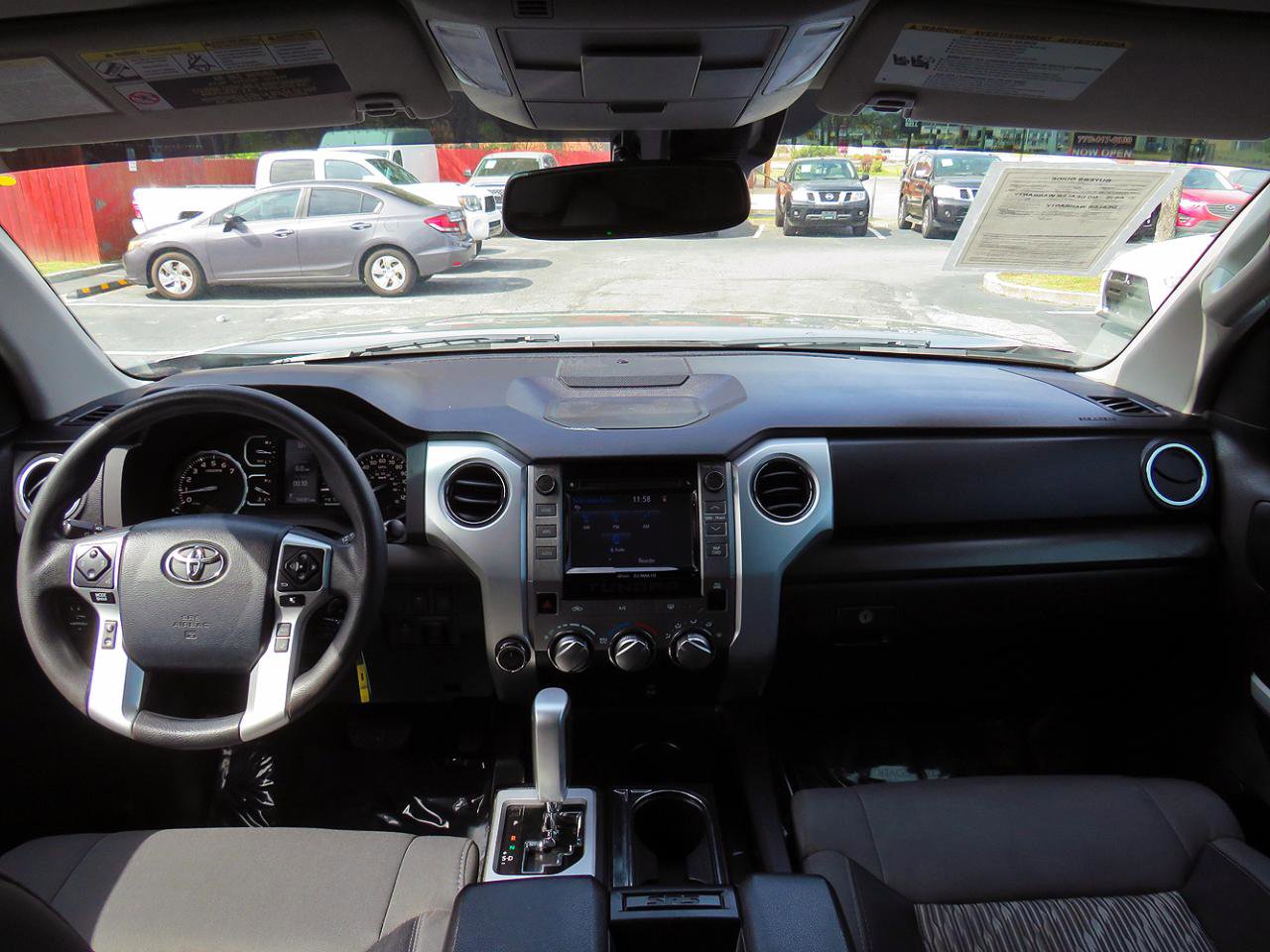 Used 2019 Toyota Tundra SR5 w/ SR5 Upgrade Package image 17