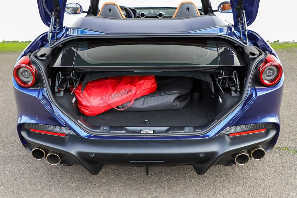 Certified 2023 Ferrari Portofino M image 60