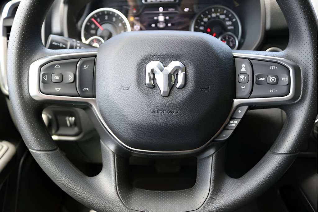 New 2026 RAM 1500 Express AWD/4WD image 20