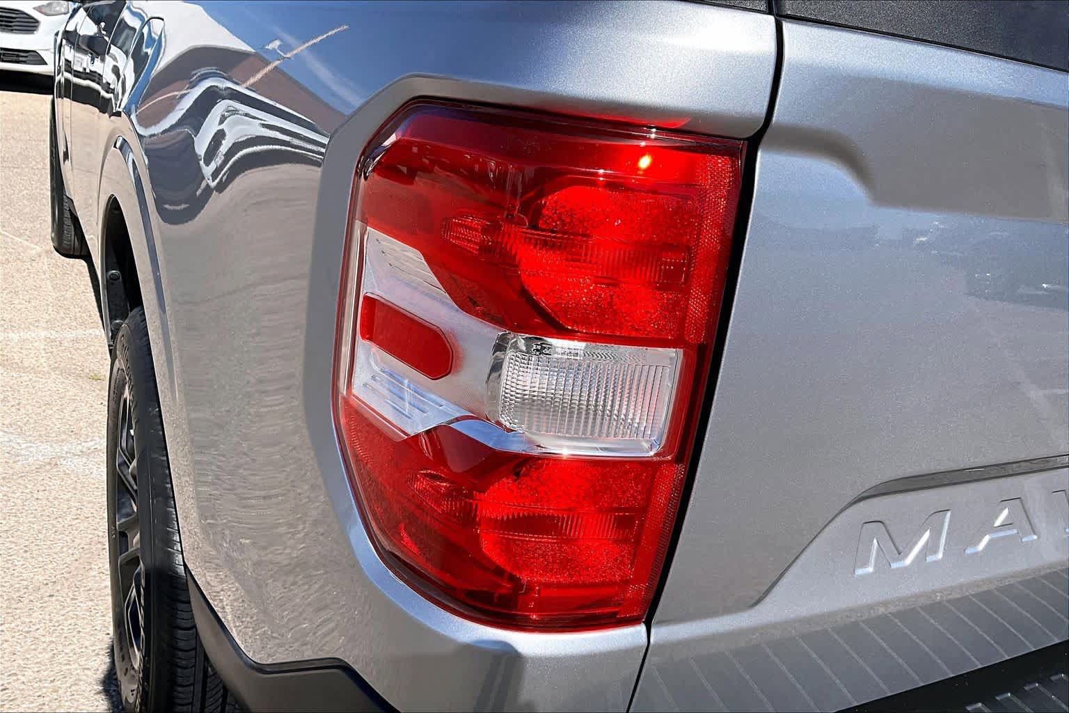 Certified 2024 Ford Maverick XLT image 27