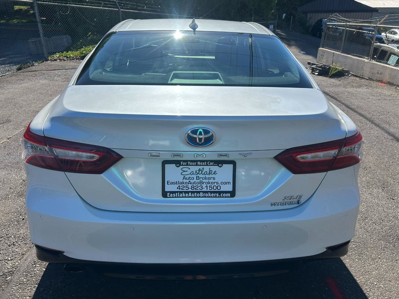 Used 2020 Toyota Camry XLE w/ Driver Assist Package FWD image 6