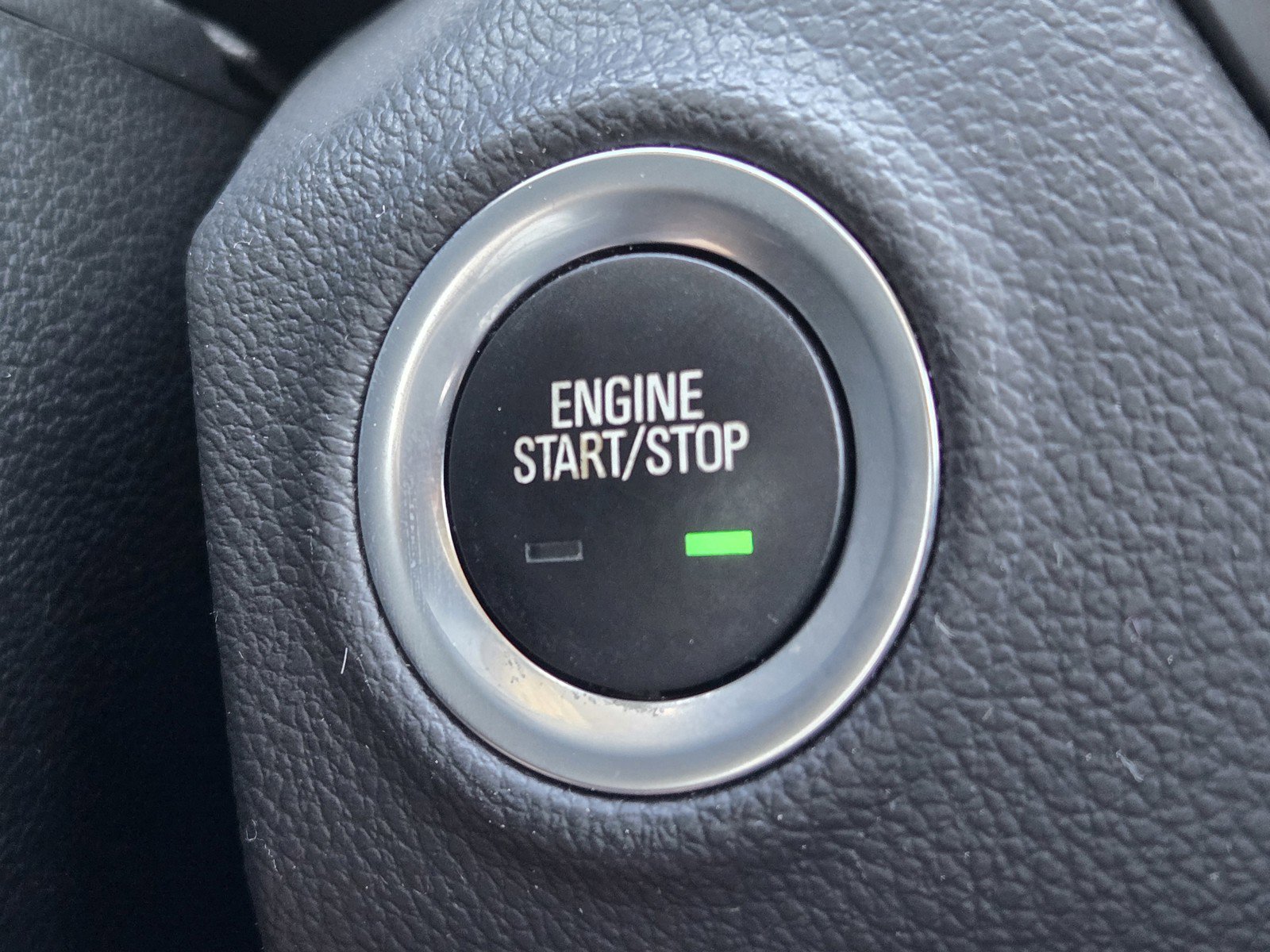 Used 2020 Buick Envision Essence image 23