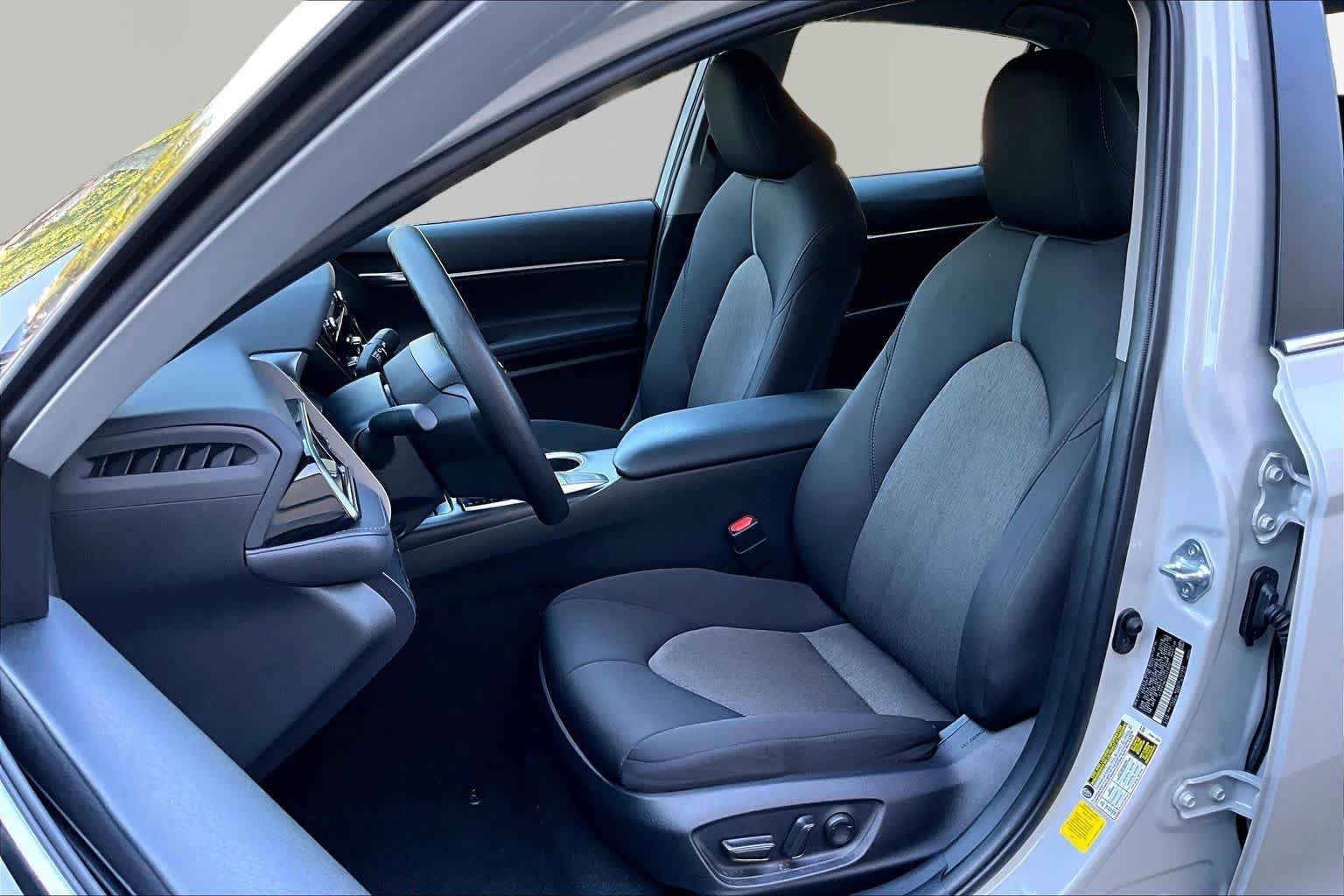 Certified 2023 Toyota Camry LE FWD image 8