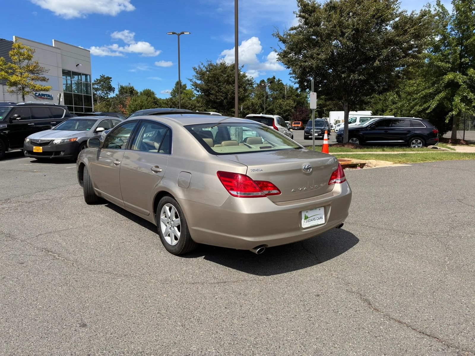 Used 2005 Toyota Avalon XL FWD image 5