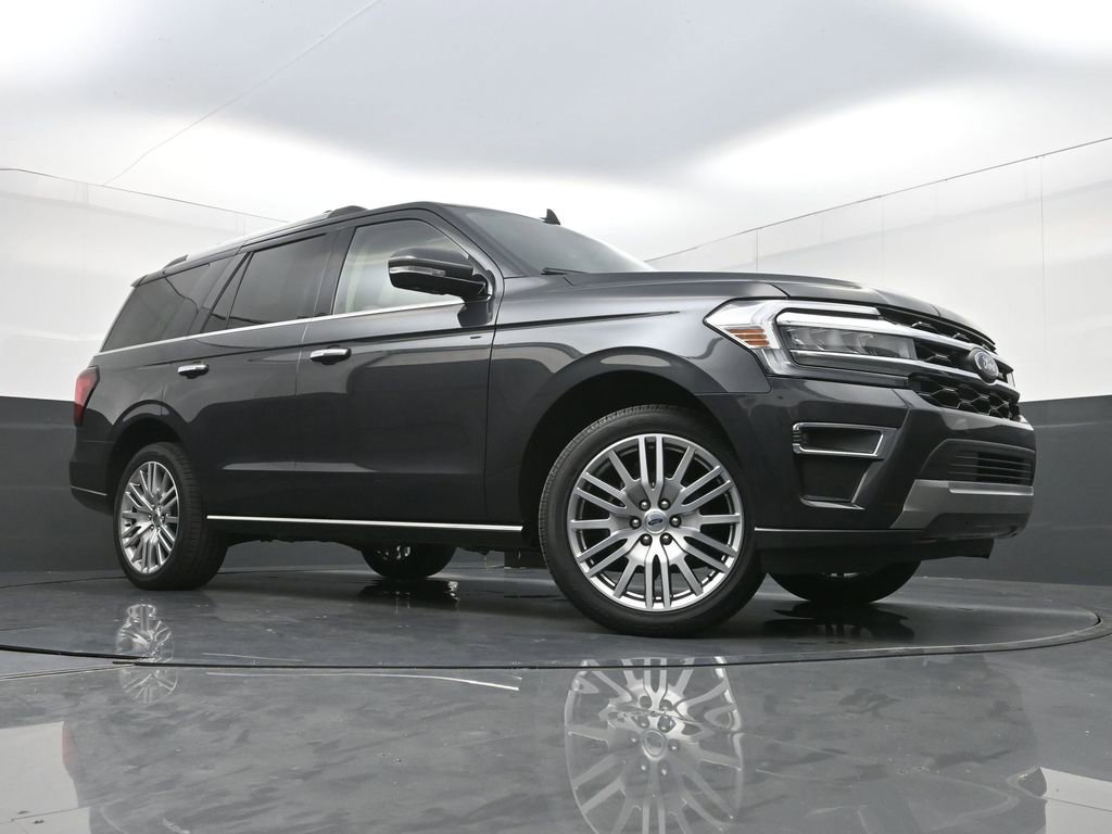 Used 2024 Ford Expedition Limited AWD/4WD image 28