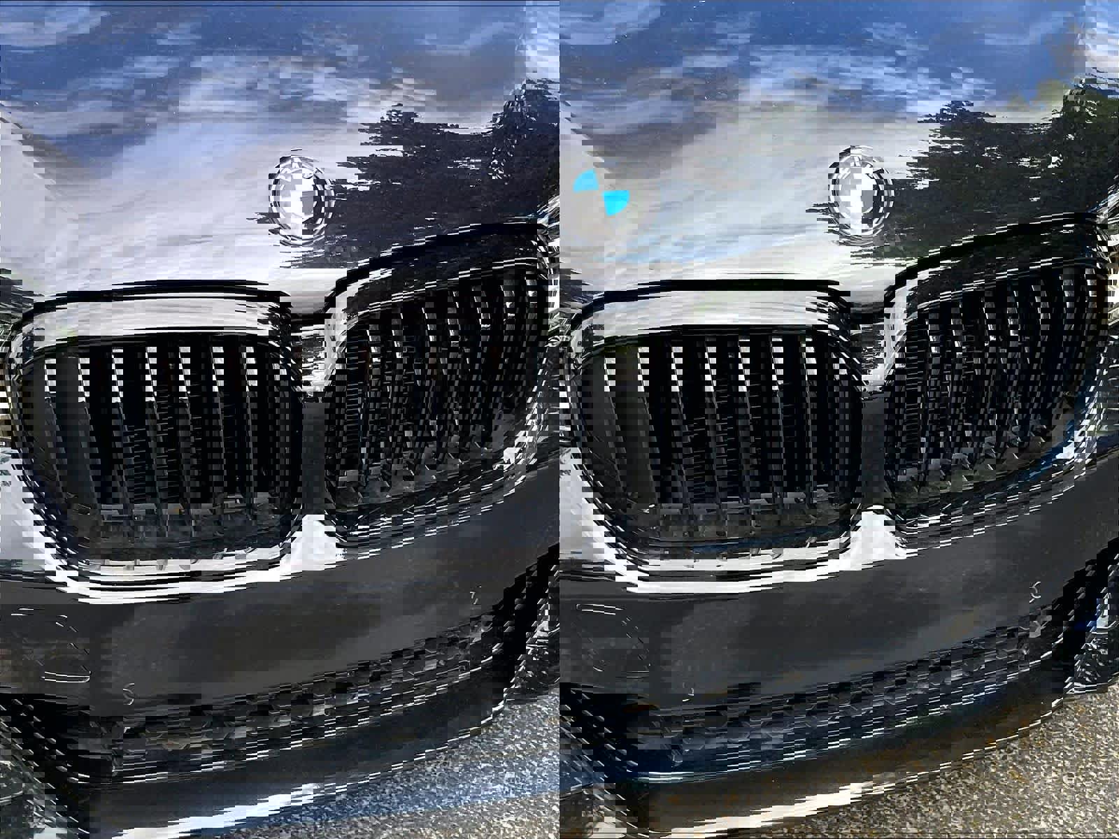 Used 2023 BMW 540i w/ M Sport Package image 31