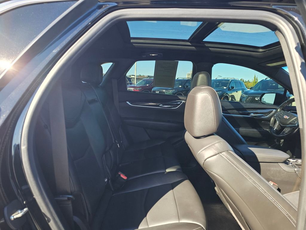 Used 2021 Cadillac XT5 Premium Luxury image 13