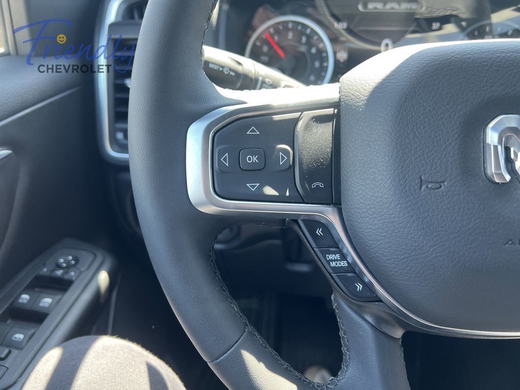 Used 2025 RAM 1500 Big Horn AWD/4WD image 18