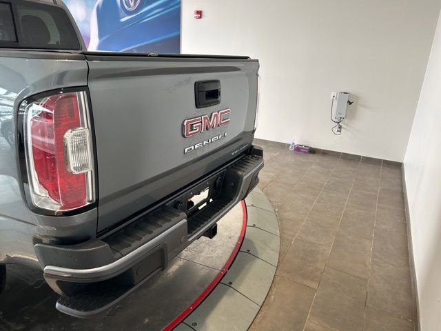 Used 2022 GMC Canyon Denali image 6