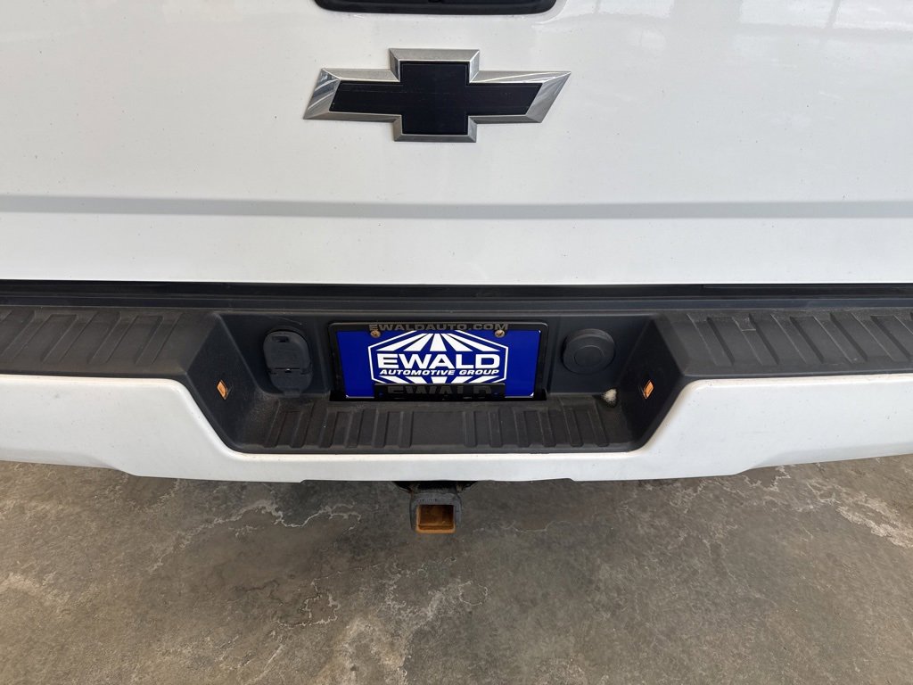 Used 2017 Chevrolet Silverado 1500 LT w/ All Star Edition image 19