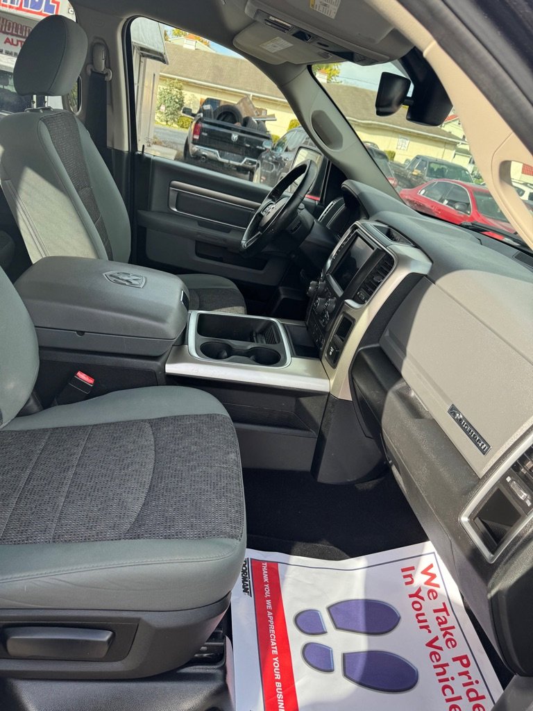 Used 2018 RAM 1500 Big Horn image 36