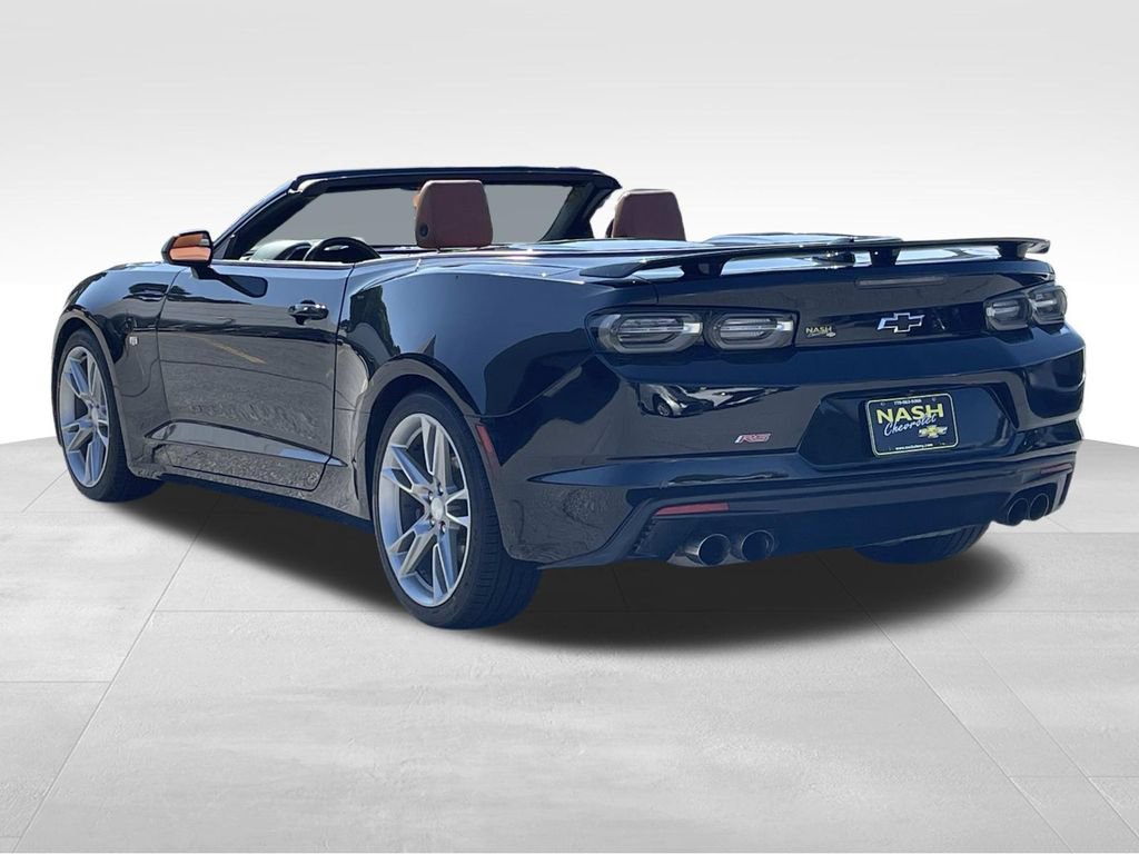 Used 2021 Chevrolet Camaro LT w/ RS Package RWD image 5
