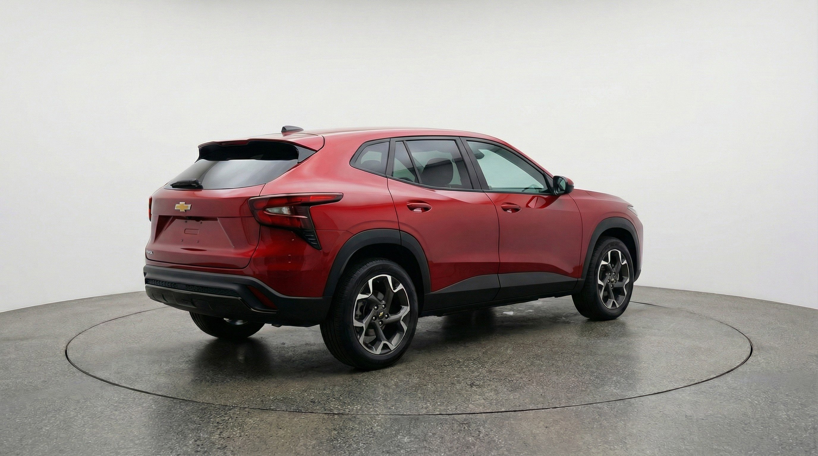 Used 2025 Chevrolet Trax LT image 9