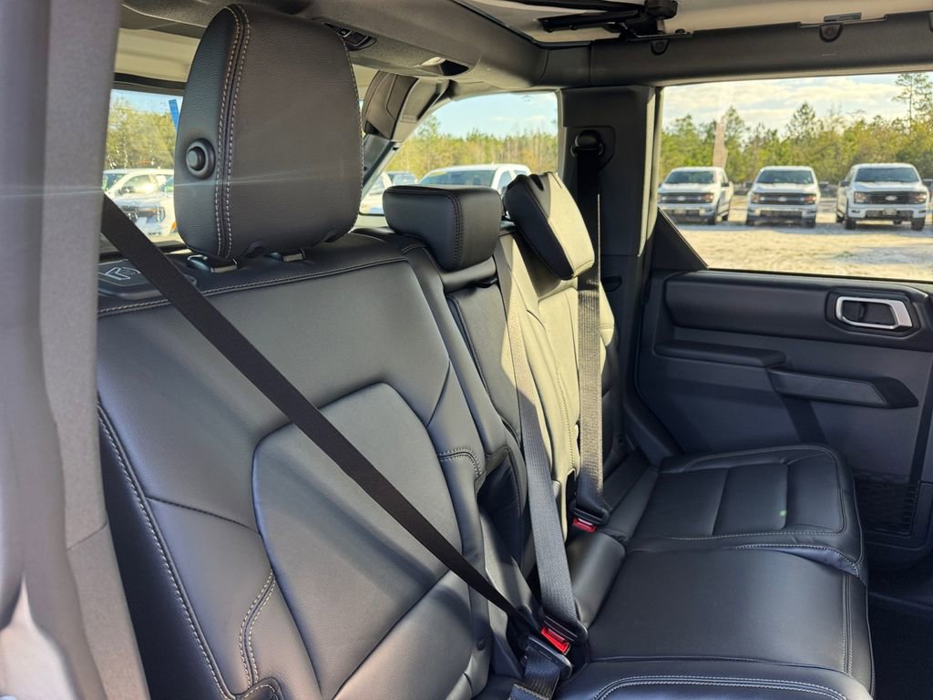 New 2025 Ford Bronco Badlands AWD/4WD image 24