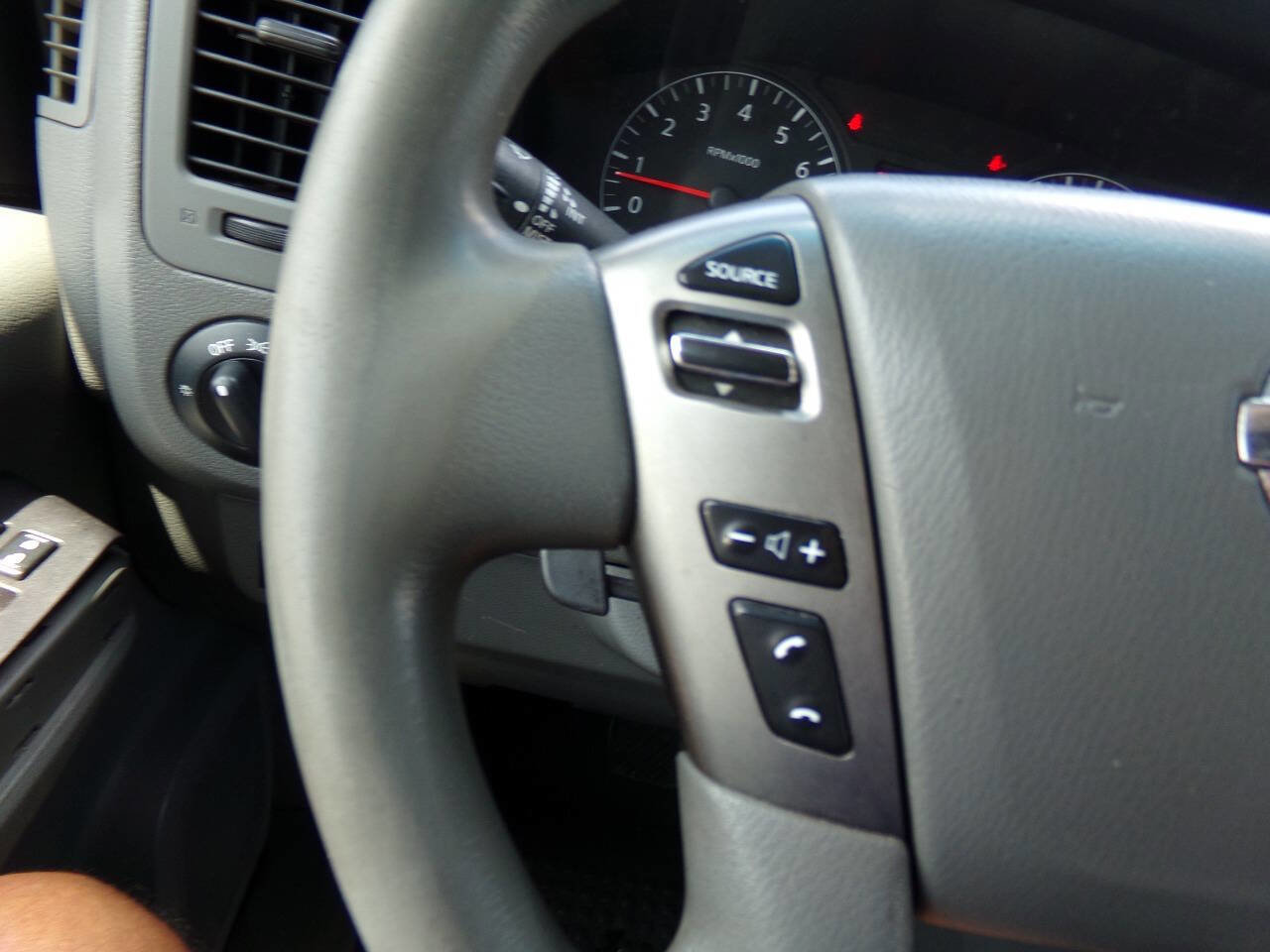 Used 2016 Nissan NV 2500 SL w/ Technology Package image 51