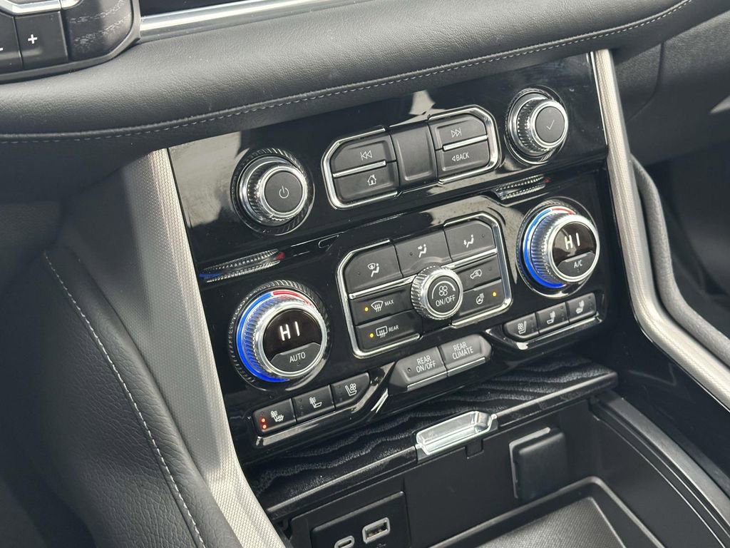 Certified 2024 GMC Yukon Denali w/ Advanced Technology Package image 33