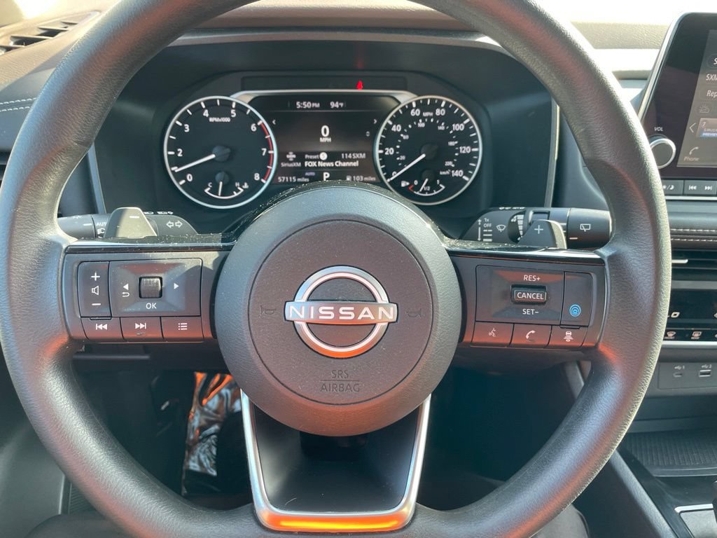 Used 2023 Nissan Rogue SV AWD/4WD image 25
