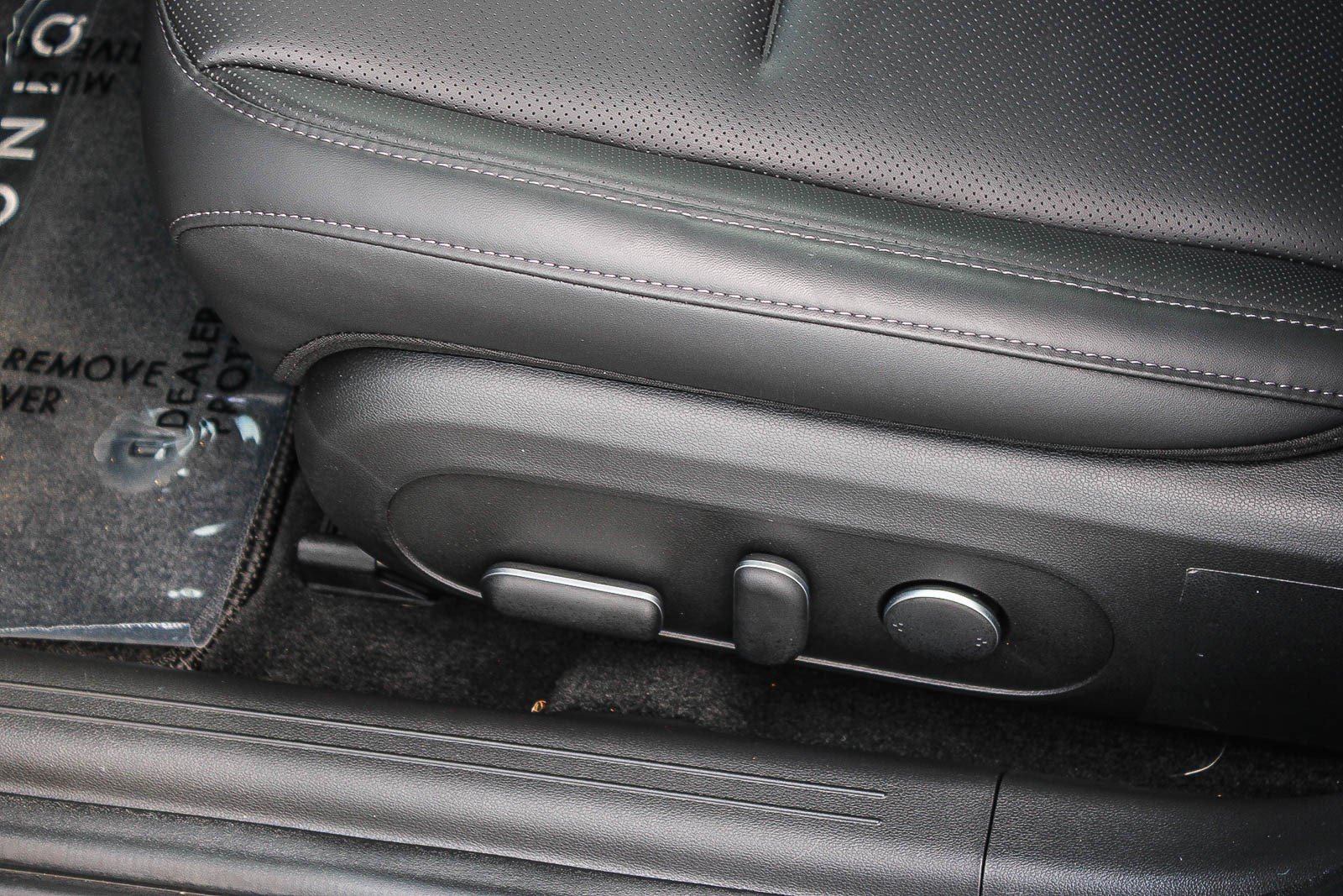 Used 2025 Hyundai Ioniq 6 Limited image 22