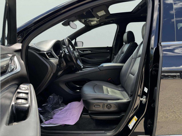 Used 2023 Buick Enclave Essence w/ Experience Buick Package FWD image 18