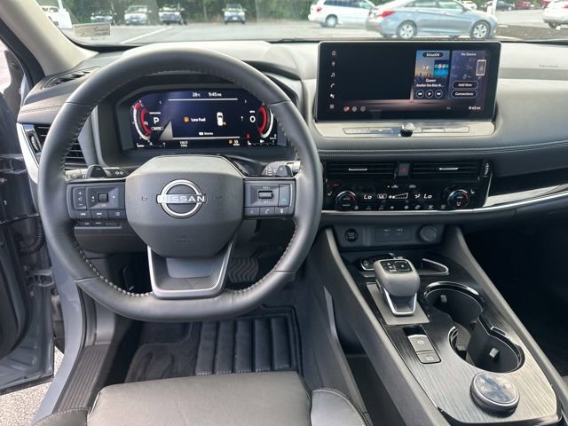 Used 2025 Nissan Rogue SL w/ SL Premium Package image 19