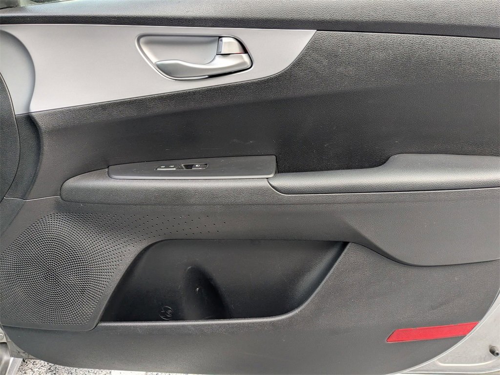 Used 2024 Kia Forte LXS image 33