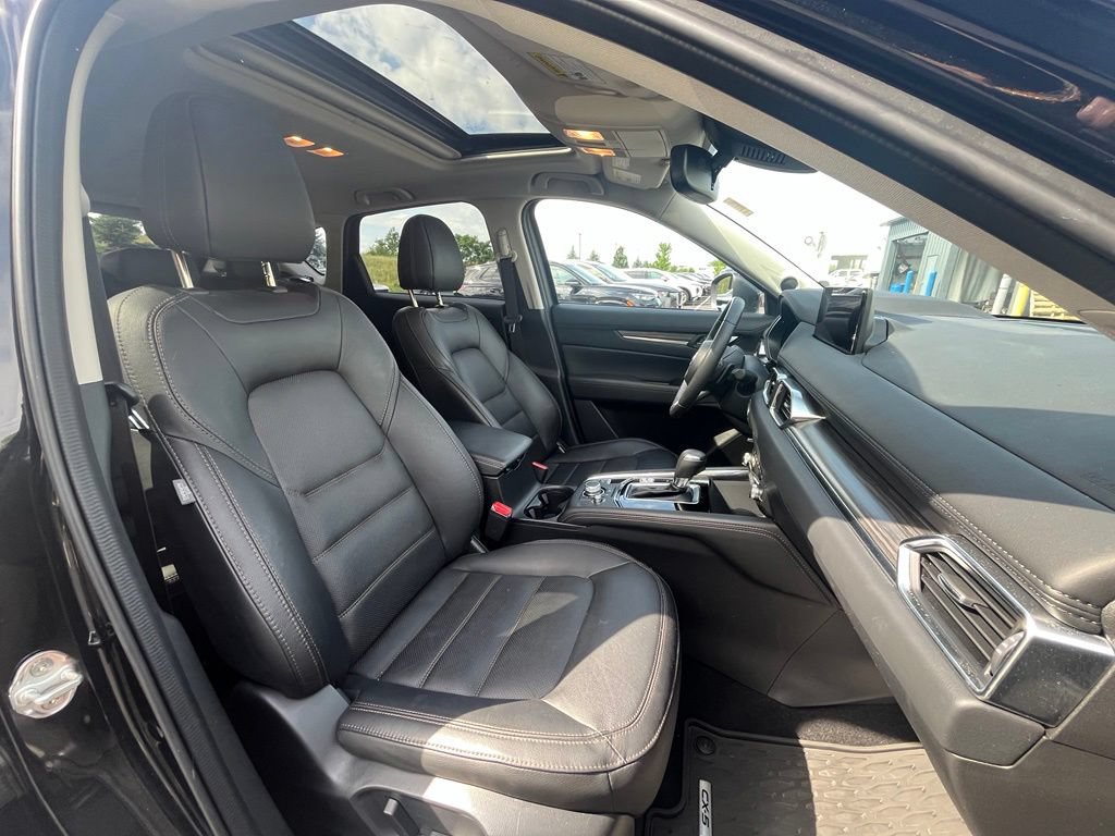 Used 2023 MAZDA CX-5 AWD 2.5 S w/ Premium Package image 12