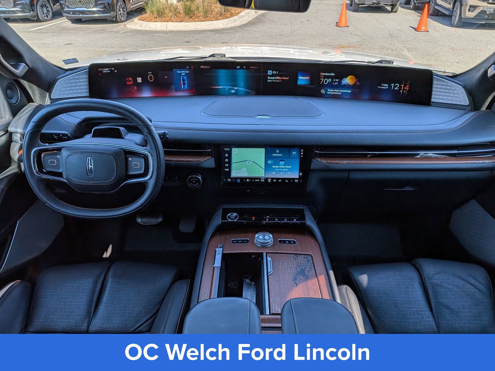 Certified 2025 Lincoln Navigator L Black Label AWD/4WD image 18