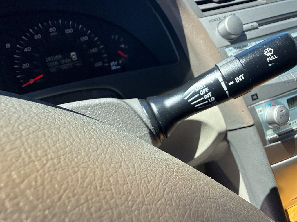Used 2007 Toyota Camry XLE FWD image 22