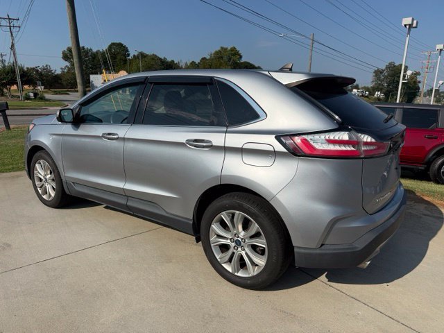 Used 2022 Ford Edge Titanium AWD/4WD image 5