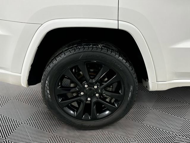 Used 2021 Jeep Grand Cherokee Laredo X image 31