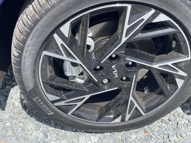 New 2026 Kia K5 GT-Line FWD image 9