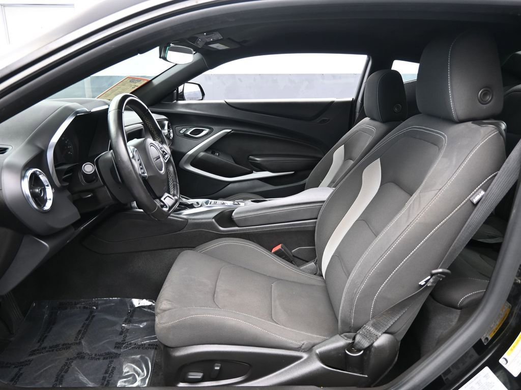 Used 2022 Chevrolet Camaro LT image 11