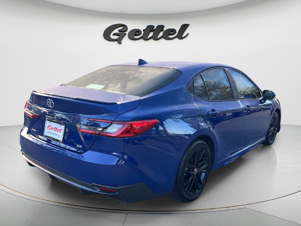 Certified 2026 Toyota Camry Hybrid FWD image 5