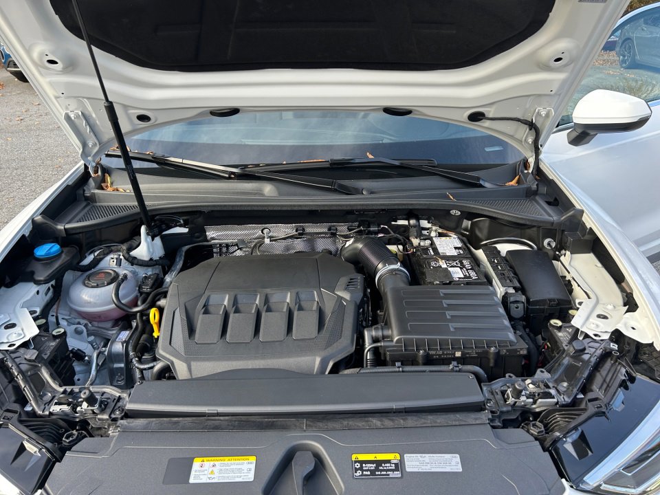 Certified 2025 Audi Q3 2.0T Premium w/ Convenience Package image 16