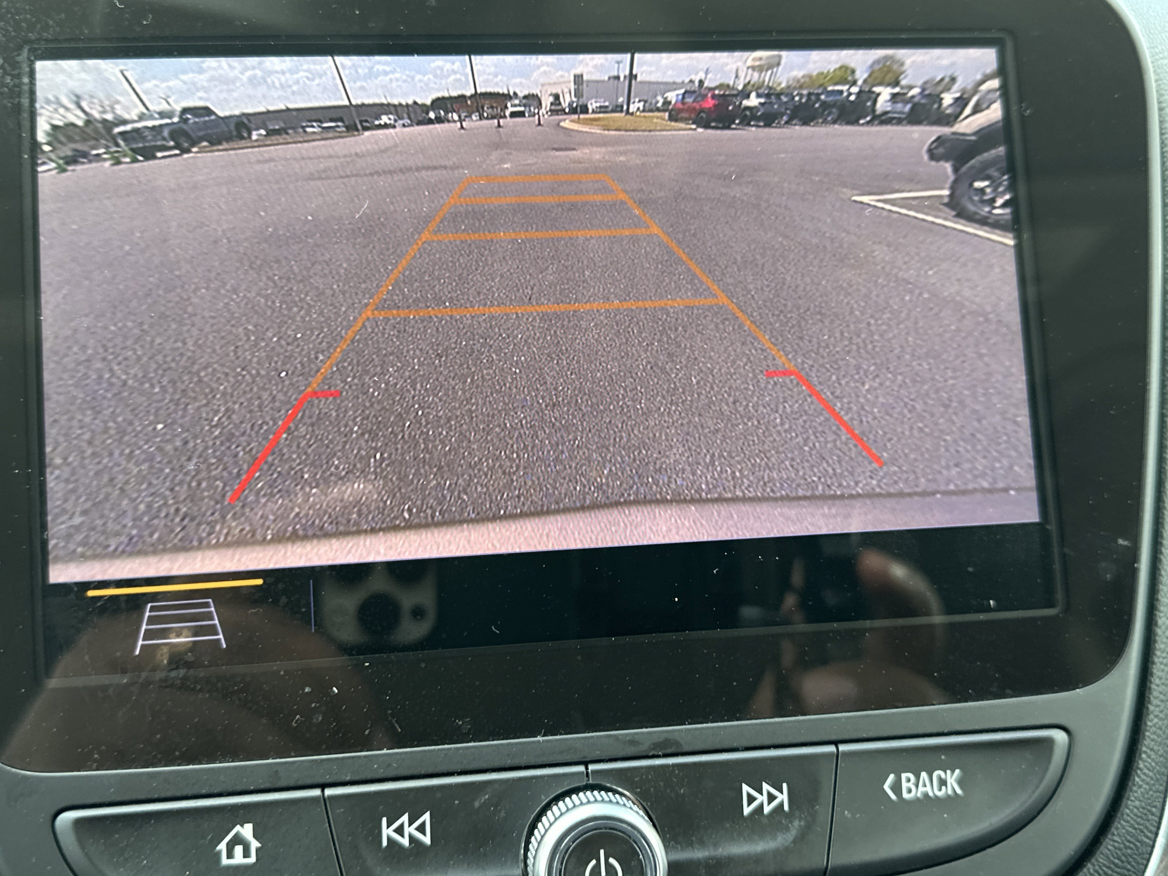 Used 2019 Chevrolet Equinox LT w/ Sun & Navigation Package image 31