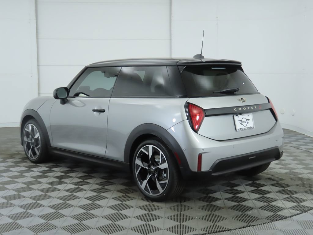 Used 2025 MINI Cooper S image 8