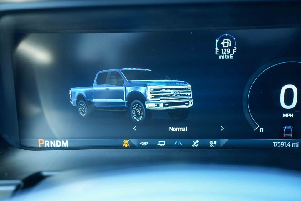 Used 2023 Ford F450 Platinum w/ FX4 Off-Road Package AWD/4WD image 51