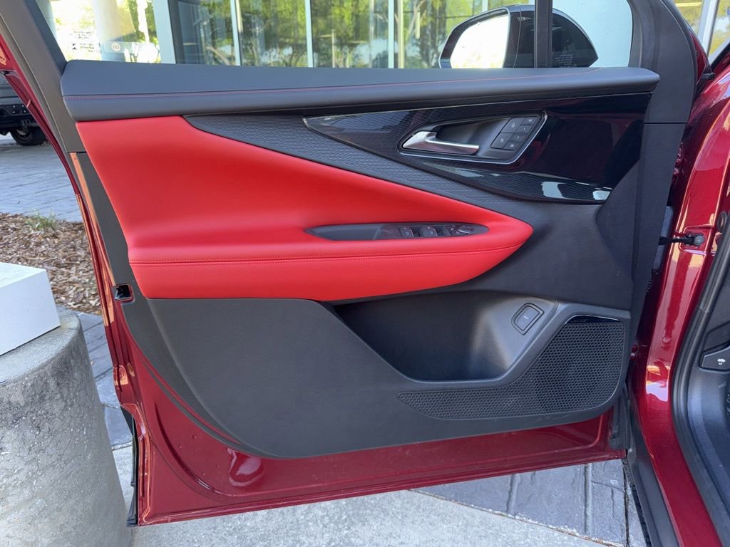 Used 2025 Chevrolet Blazer EV SS w/ Performance Package image 31