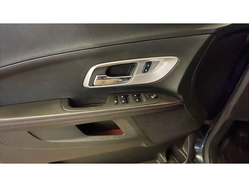 Used 2015 Chevrolet Equinox LT w/ Driver Convenience Package FWD image 9