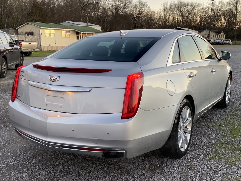 Used 2017 Cadillac XTS Luxury AWD/4WD image 5