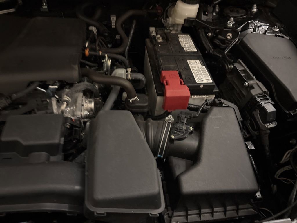 Used 2025 Toyota RAV4 XLE image 27