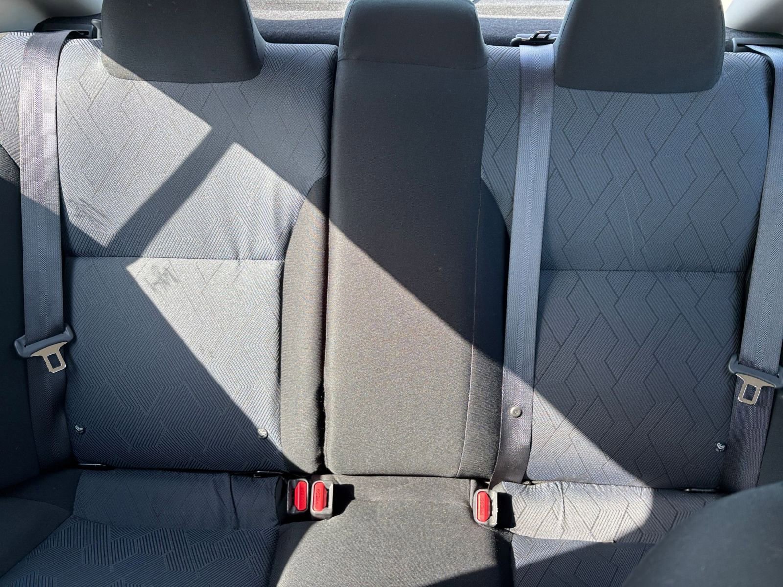 Used 2025 Nissan Versa SV FWD image 36