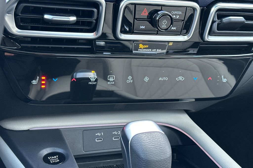 New 2026 Nissan Sentra SL w/ Floor Mat Package image 19