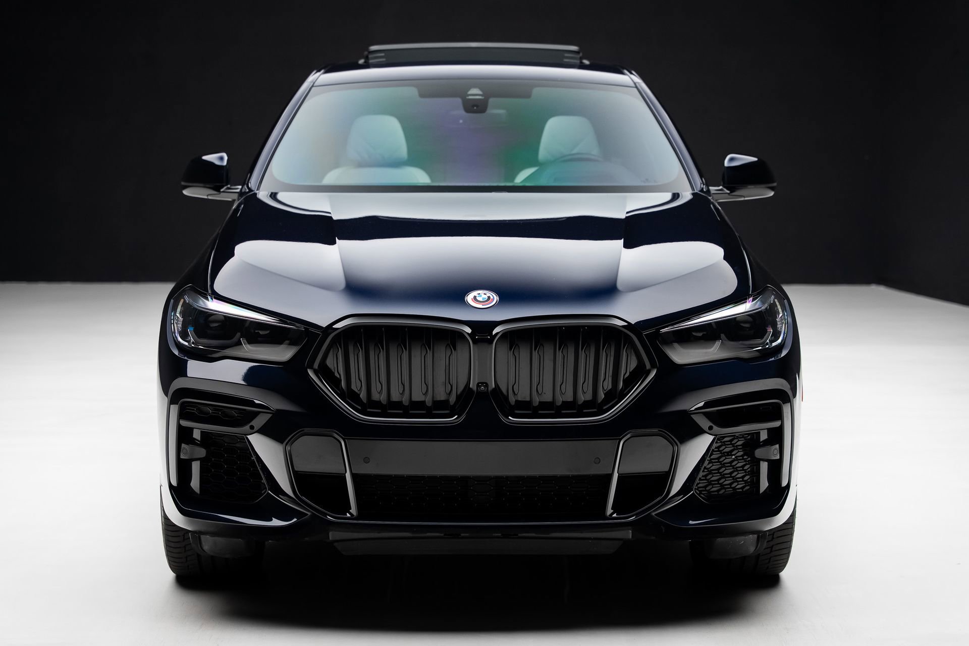 Used 2023 BMW X6 M50i w/ Parking Assistance Package AWD/4WD image 7